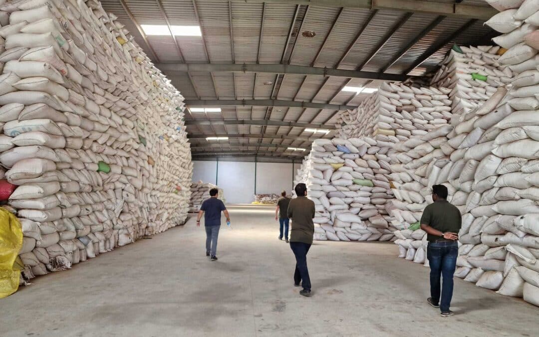 Facing market pressures, we evolve and stay by your side in the field.